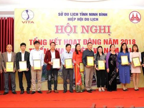 Trường Đại học Hoa Lư tham dự Hội nghị tổng kết hoạt động năm 2018 do Hiệp hội du lịch Ninh Bình tổ chức