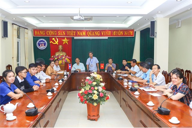 Lễ bàn giao và tiếp nhận lưu học sinh Lào Khóa 09 năm học 2019 - 2020 của trường Đại học Hoa Lư Ninh Bình