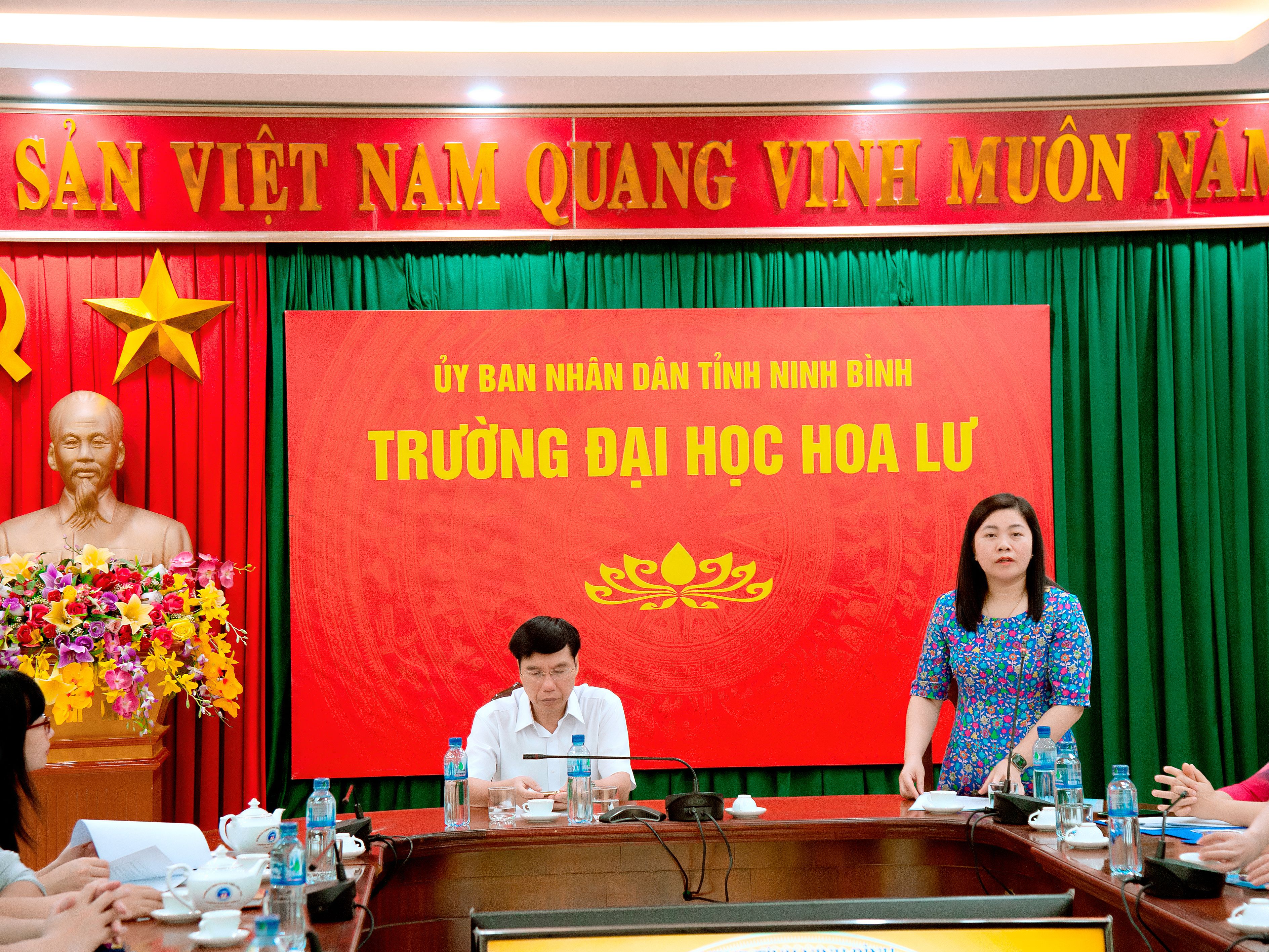 Lễ khai giảng lớp bồi dưỡng Tiếng Anh bậc 3 cho cán bộ, công chức tỉnh Ninh Bình năm 2023