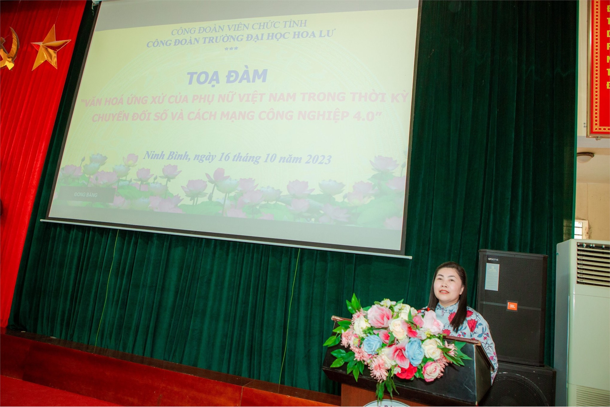 Tọa đàm `Văn hóa ứng xử của phụ nữ Việt Nam trong thời kỳ chuyển đổi số và cách mạng công nghiệp 4.0`