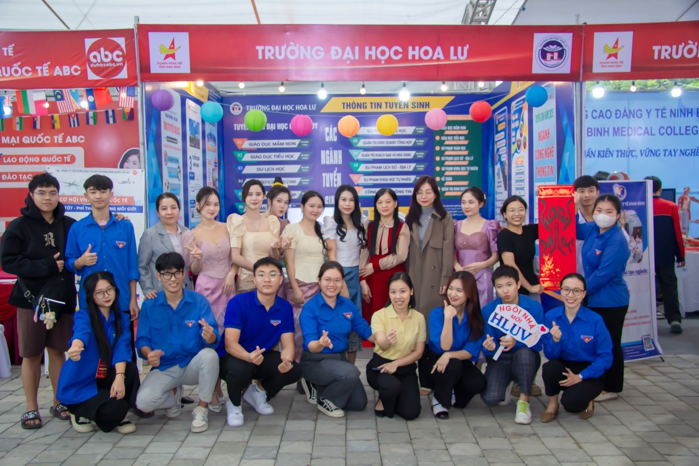 Trường Đại học Hoa Lư tham gia triển lãm Xúc tiến thương mại Doanh nhân trẻ tỉnh Ninh Bình năm 2024