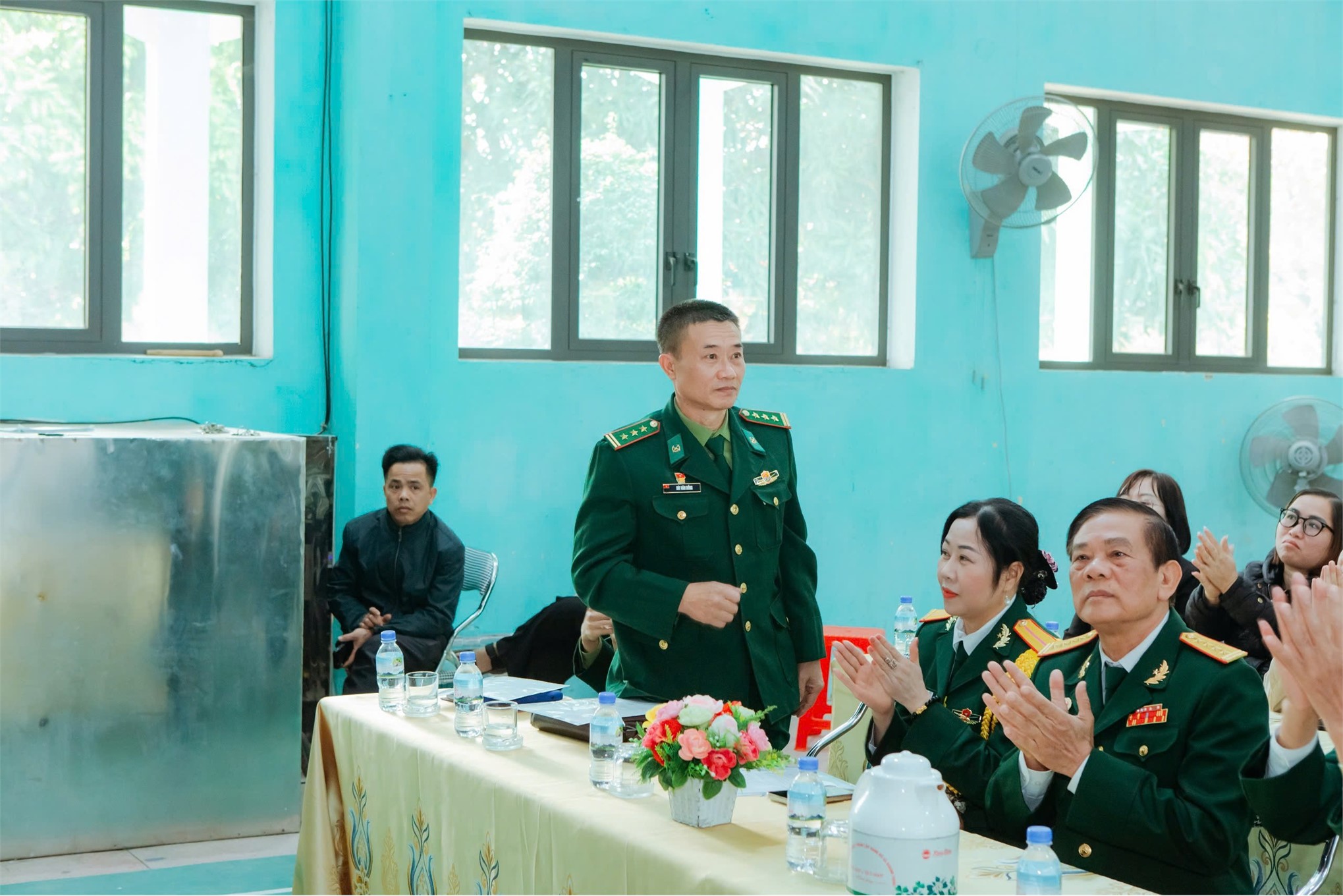 Trường Đại học Hoa Lư tổ chức tọa đàm kỷ niệm 80 năm ngày thành lập Quân đội nhân dân Việt Nam (22/12/1944-22/12/2024) và 35 năm ngày Hội quốc phòng toàn dân (22/12/1989-22/12/2024)