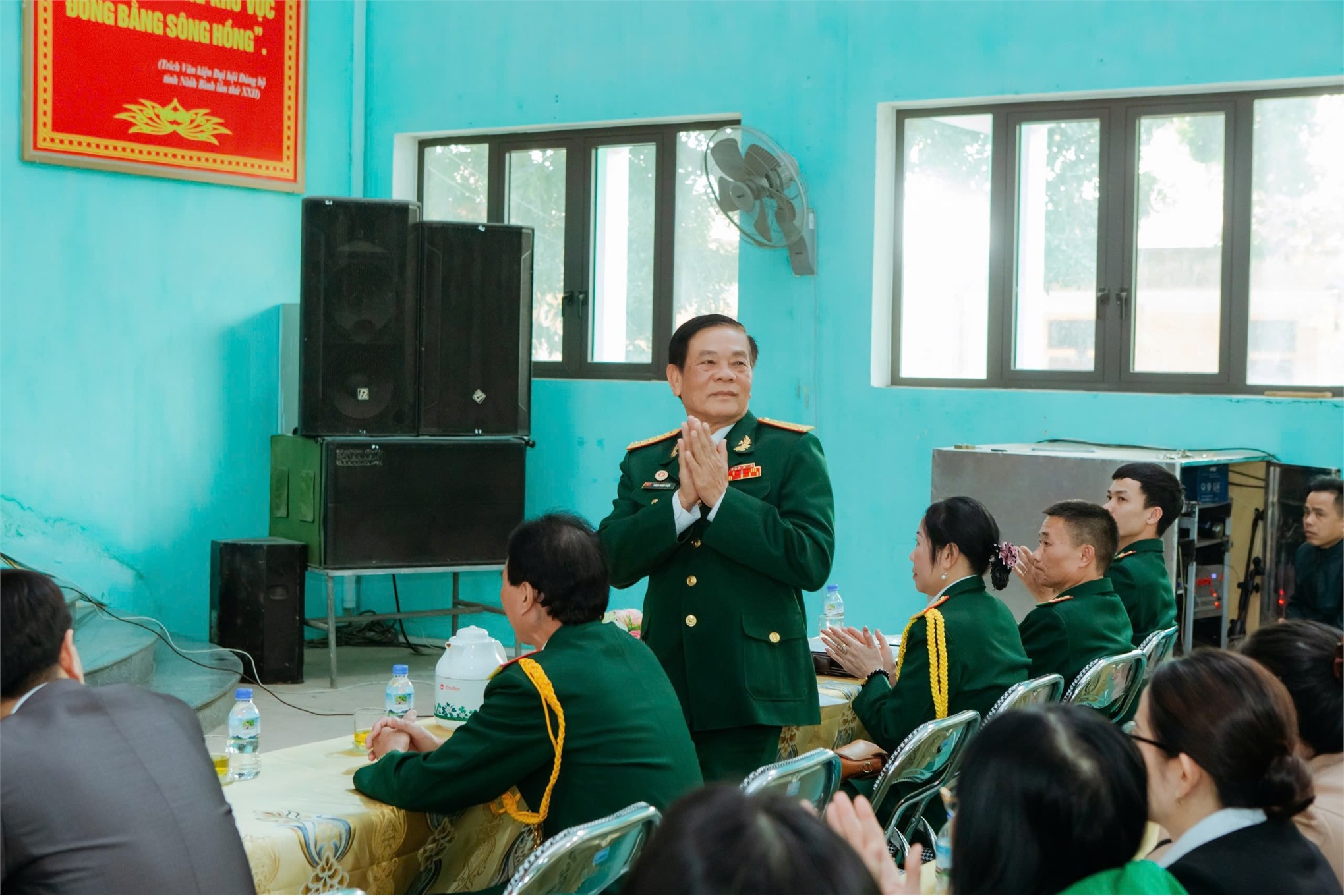 Trường Đại học Hoa Lư tổ chức tọa đàm kỷ niệm 80 năm ngày thành lập Quân đội nhân dân Việt Nam (22/12/1944-22/12/2024) và 35 năm ngày Hội quốc phòng toàn dân (22/12/1989-22/12/2024)