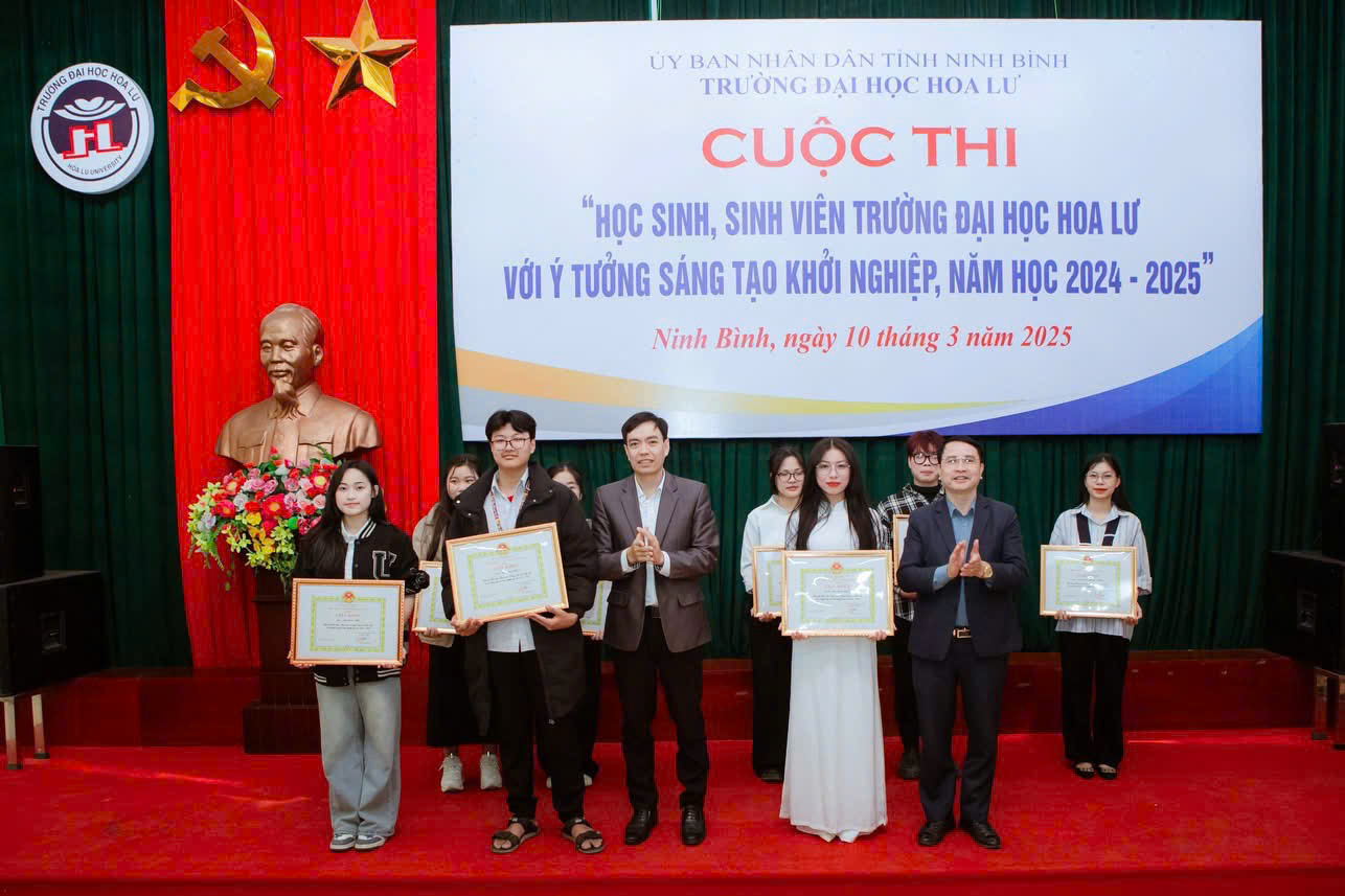 SINH VIÊN KHOA SƯ PHẠM TRUNG HỌC VỚI CUỘC THI Ý TƯỞNG SÁNG TẠO KHỞI NGHIỆP – NĂM HỌC 2024 - 2025