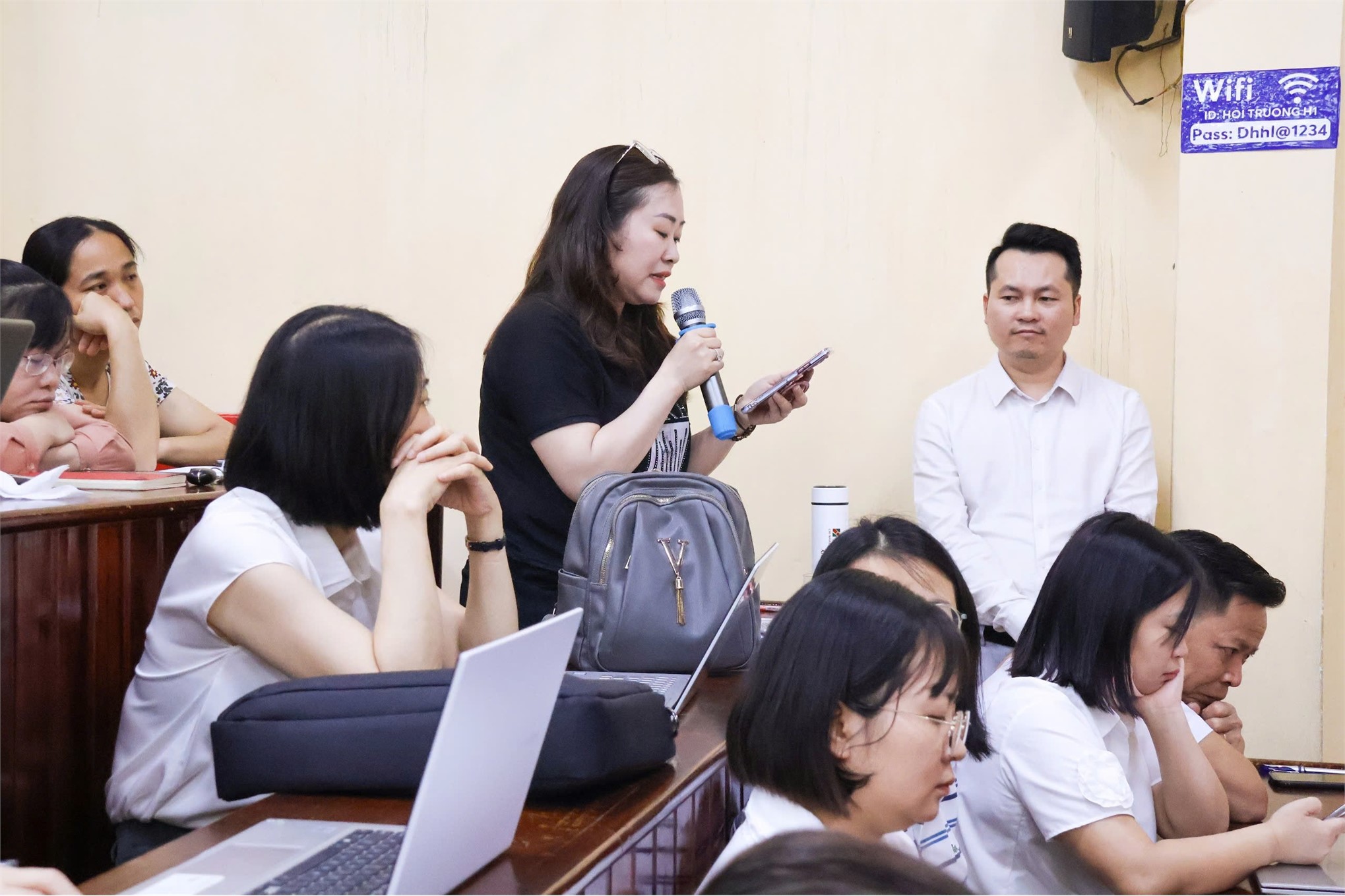 Trường Đại học Hoa Lư tăng tốc chuyển đổi số với chương trình tập huấn AI đột phá