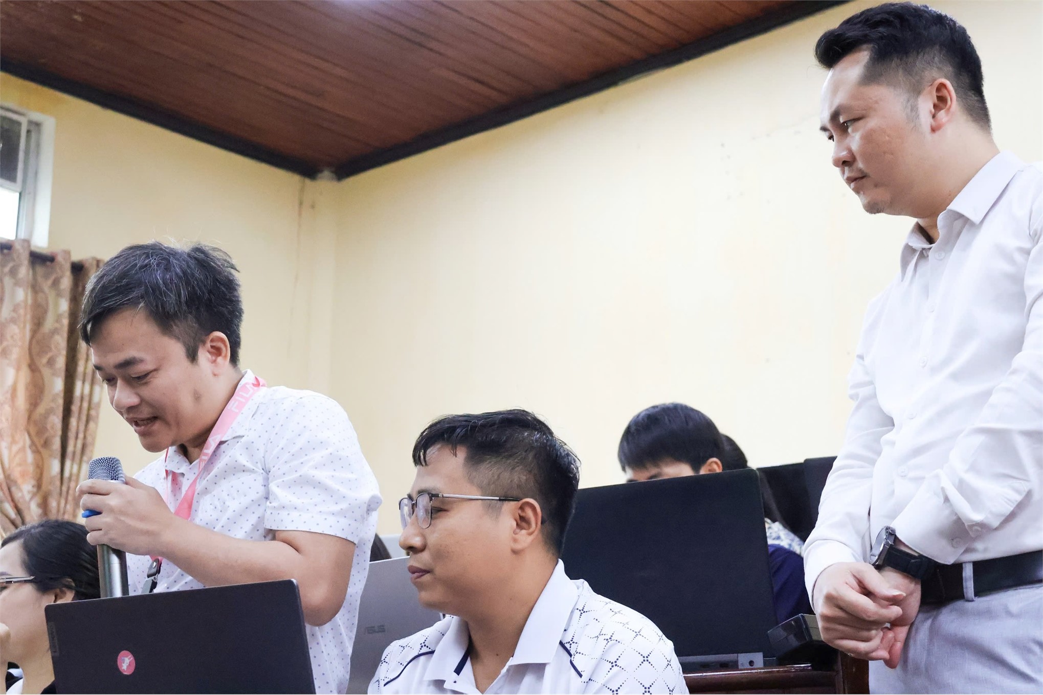 Trường Đại học Hoa Lư tăng tốc chuyển đổi số với chương trình tập huấn AI đột phá