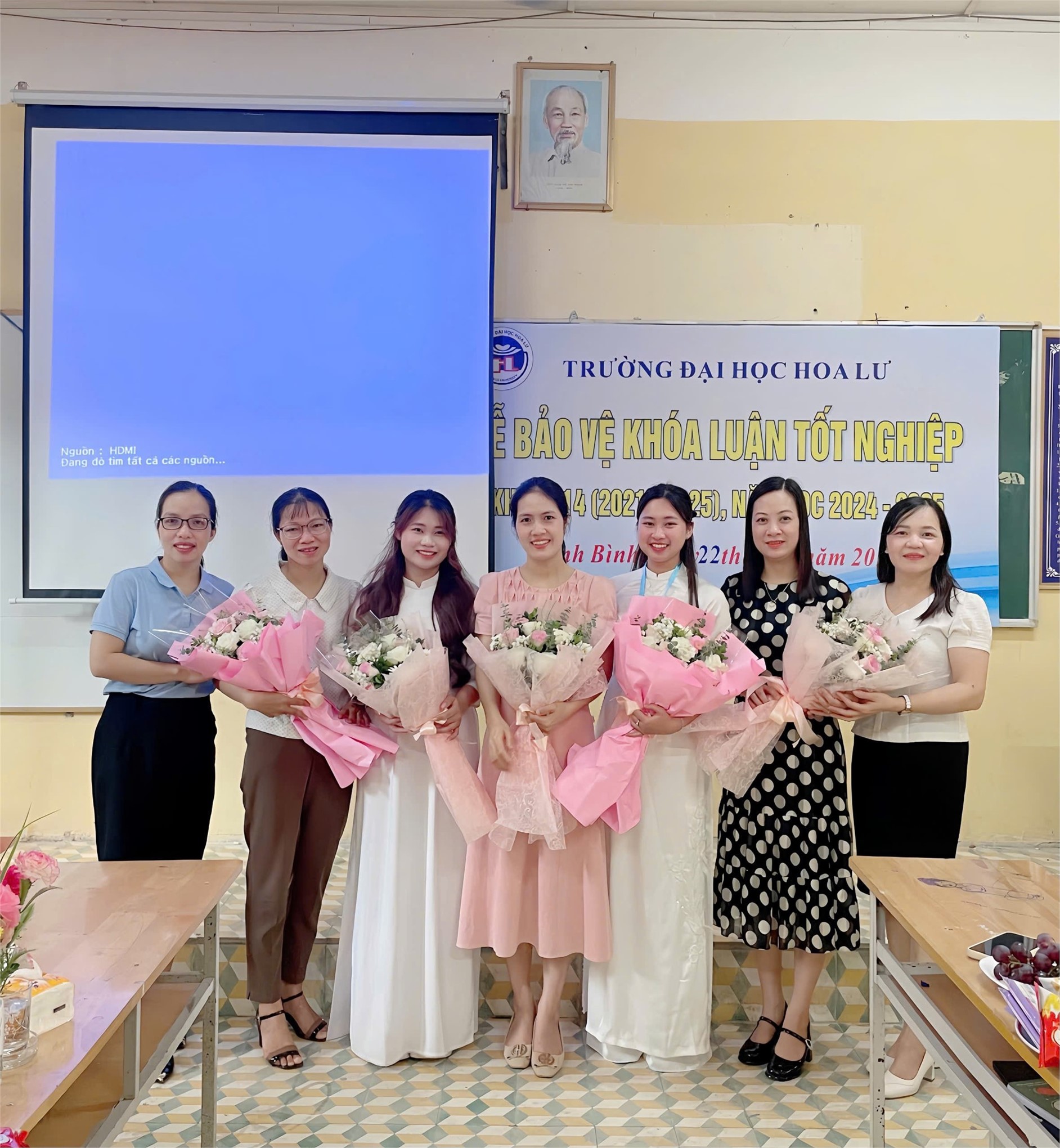 CHẤM KHÓA LUẬN TỐT NGHIỆP CHO SINH VIÊN CUỐI KHÓA