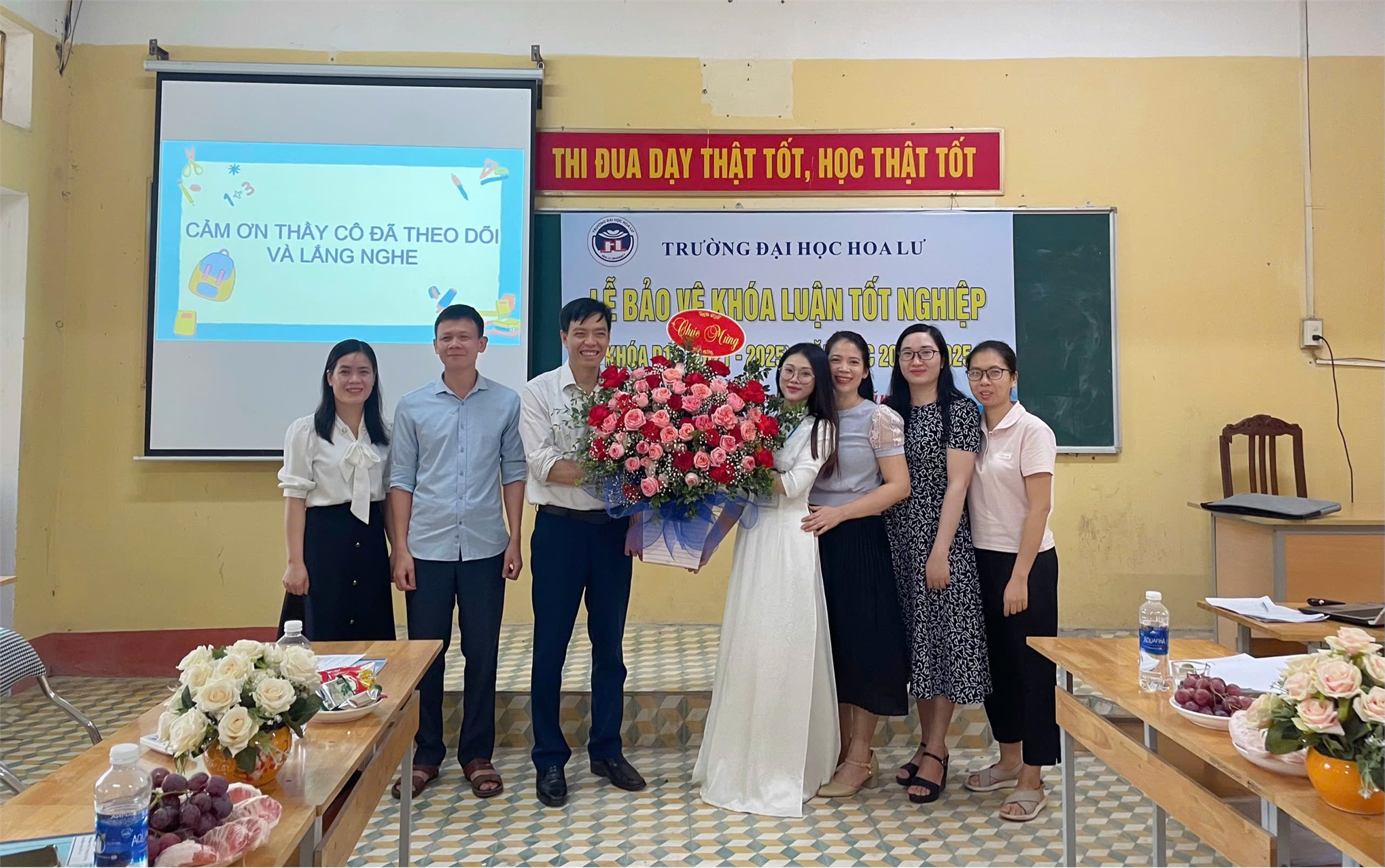 CHẤM KHÓA LUẬN TỐT NGHIỆP CHO SINH VIÊN CUỐI KHÓA
