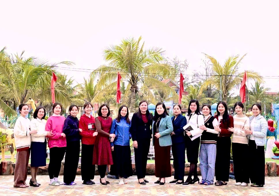 HOẠT ĐỘNG THỰC TẬP SƯ PHẠM GIAI ĐOẠN 2 CỦA SINH VIÊN KHOA SƯ PHẠM TIỂU HỌC- MẦM NON NĂM HỌC 2024 - 2025