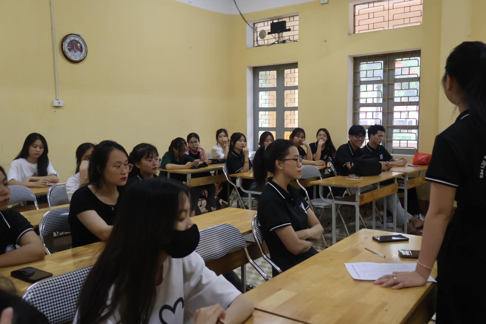 Câu lạc bộ truyền thông tổ chức tập huấn công tác chụp ảnh và chỉnh sửa ảnh cho sinh viên