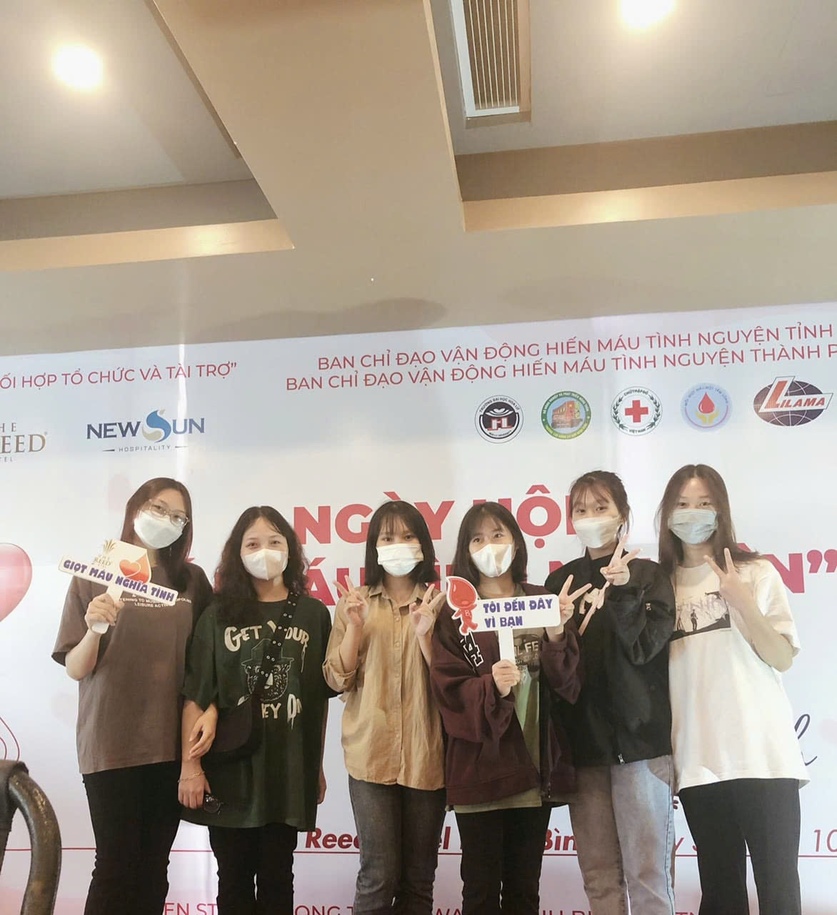 SINH VIÊN KHOA SƯ PHẠM TRUNG HỌC TÍCH CỰC THAM GIA NGÀY HỘI HIẾN MÁU TÌNH NGUYỆN – LAN TỎA GIÁ TRỊ NHÂN VĂN VÀ TINH THẦN CỘNG ĐỒNG