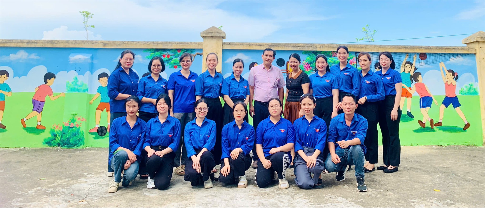 Trường Đại học Hoa Lư tổ chức thành công chiến dịch tình nguyện `Mùa hè xanh` năm 2025 tại xã Lai Thành huyện Kim Sơn