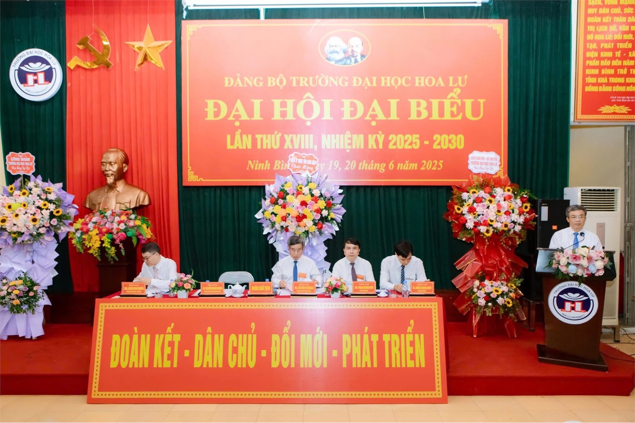 Đại hội Đại biểu Đảng bộ Trường Đại học Hoa Lư lần thứ XVIII nhiệm kỳ 2025 - 2030
