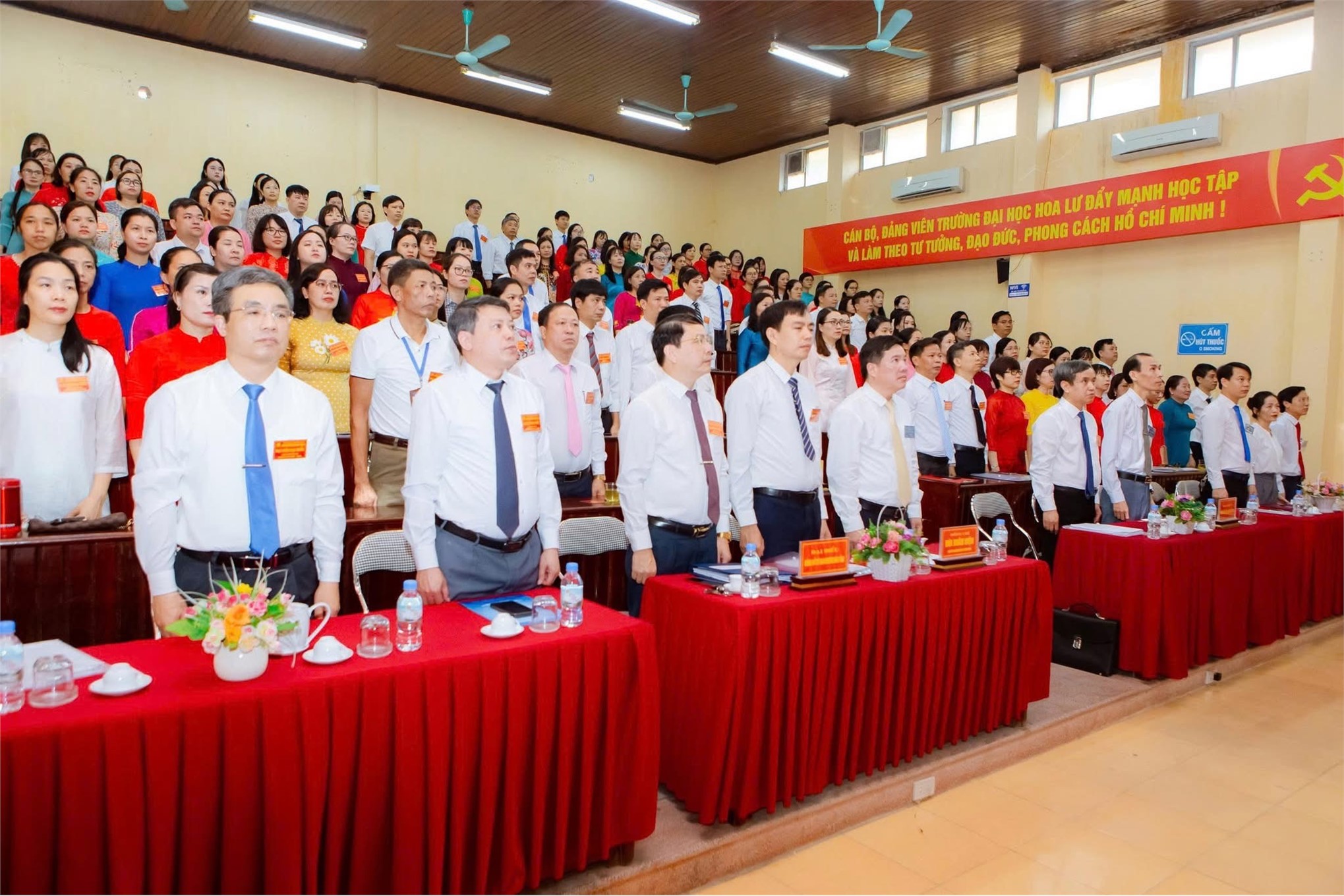 Đại hội Đại biểu Đảng bộ Trường Đại học Hoa Lư lần thứ XVIII nhiệm kỳ 2025 - 2030