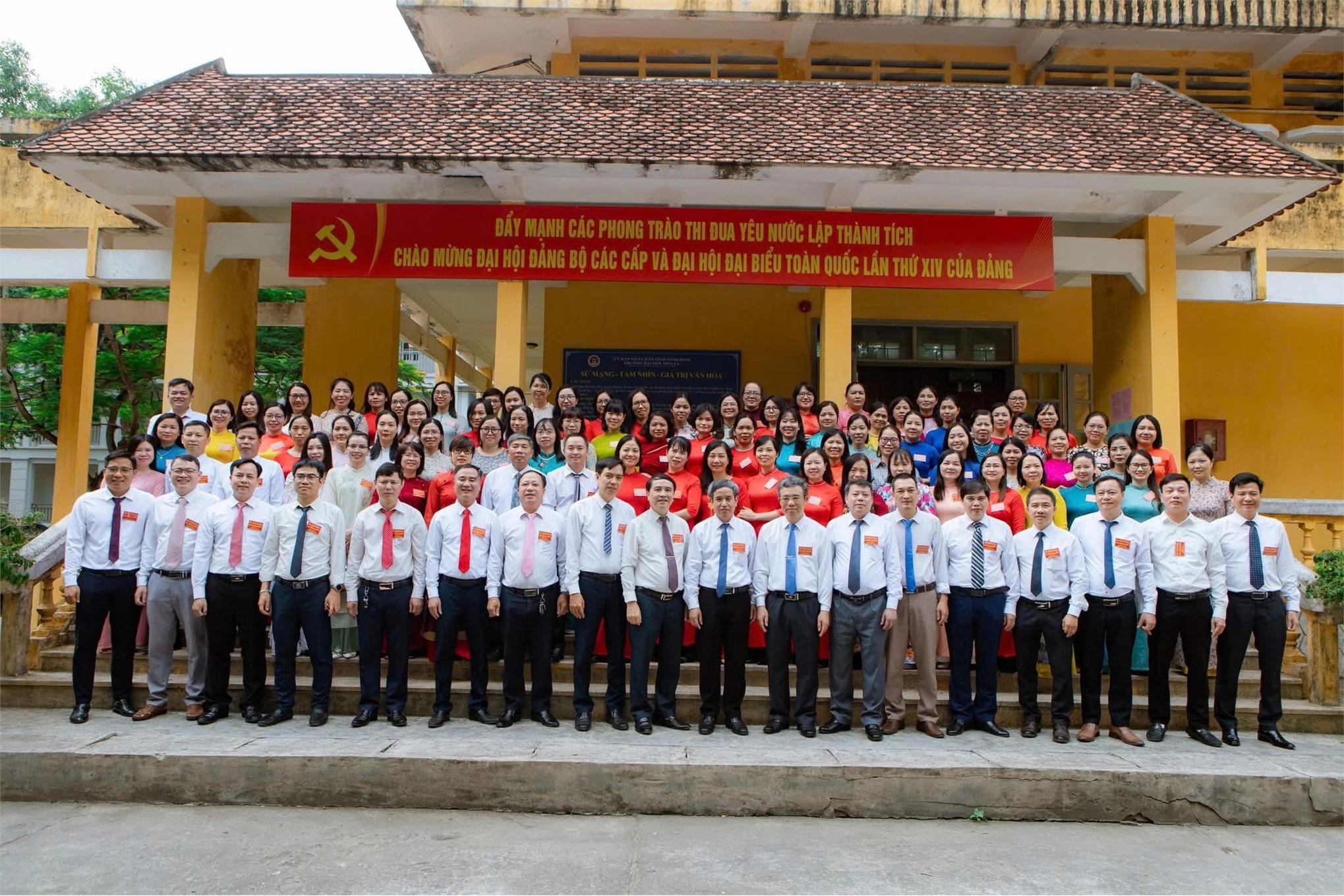 Đại hội Đại biểu Đảng bộ Trường Đại học Hoa Lư lần thứ XVIII nhiệm kỳ 2025 - 2030