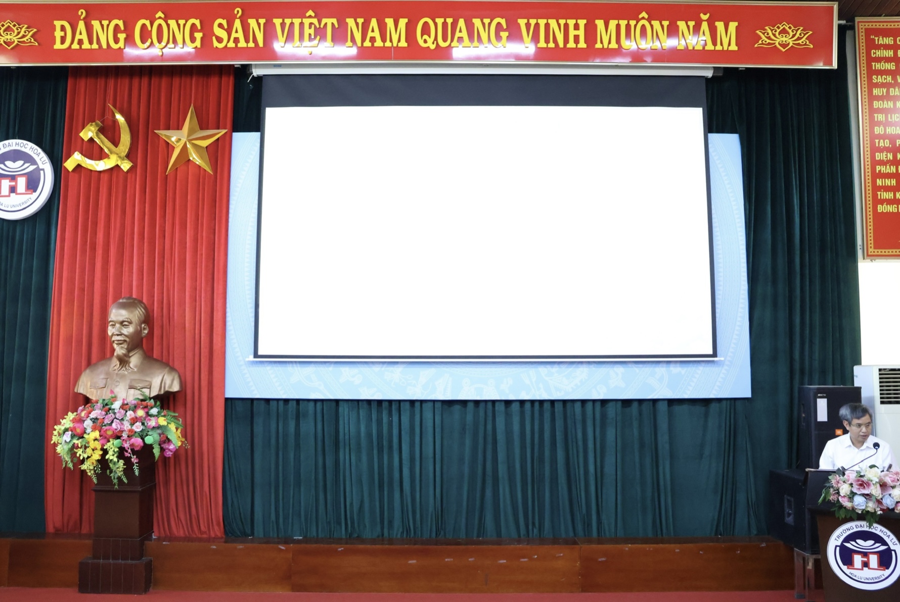 Trường Đại học Hoa Lư tổ chức Hội nghị điển hình tiên tiến giai đoạn 2020-2025