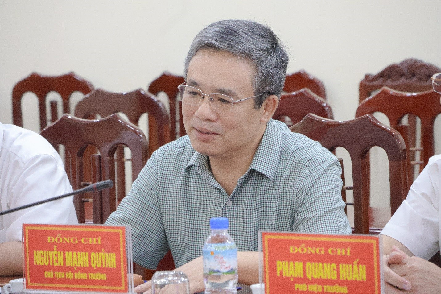 Sở Khoa học và Công nghệ Ninh Bình làm việc với Trường Đại học Hoa Lư về nghiên cứu khoa học, công nghệ và đổi mới sáng tạo