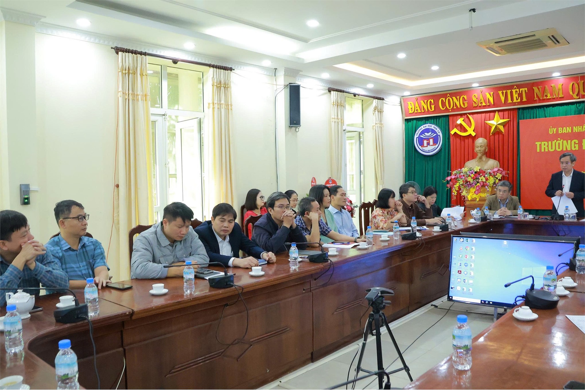 Trường Đại học Hoa Lư tổ chức Hội nghị công tác đào tạo, bồi dưỡng nâng cao chất lượng đội ngũ giảng viên, viên chức