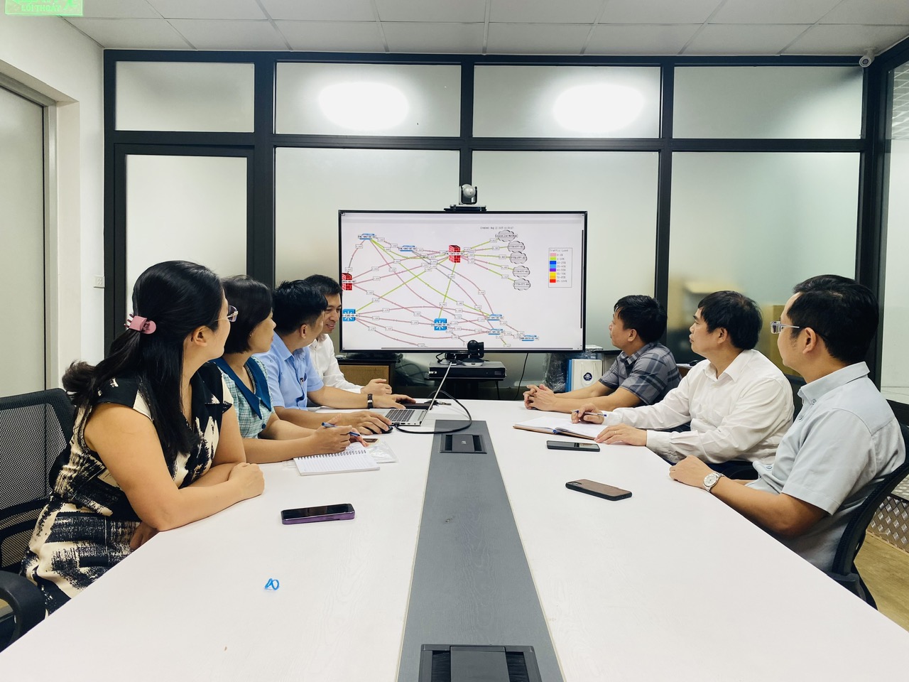 ĐOÀN CÔNG TÁC HỌC TẬP KINH NGHIỆM VỀ ĐÀO TẠO NGÀNH CNTT VÀ QUẢN LÝ HỆ THỐNG PHÒNG MÁY