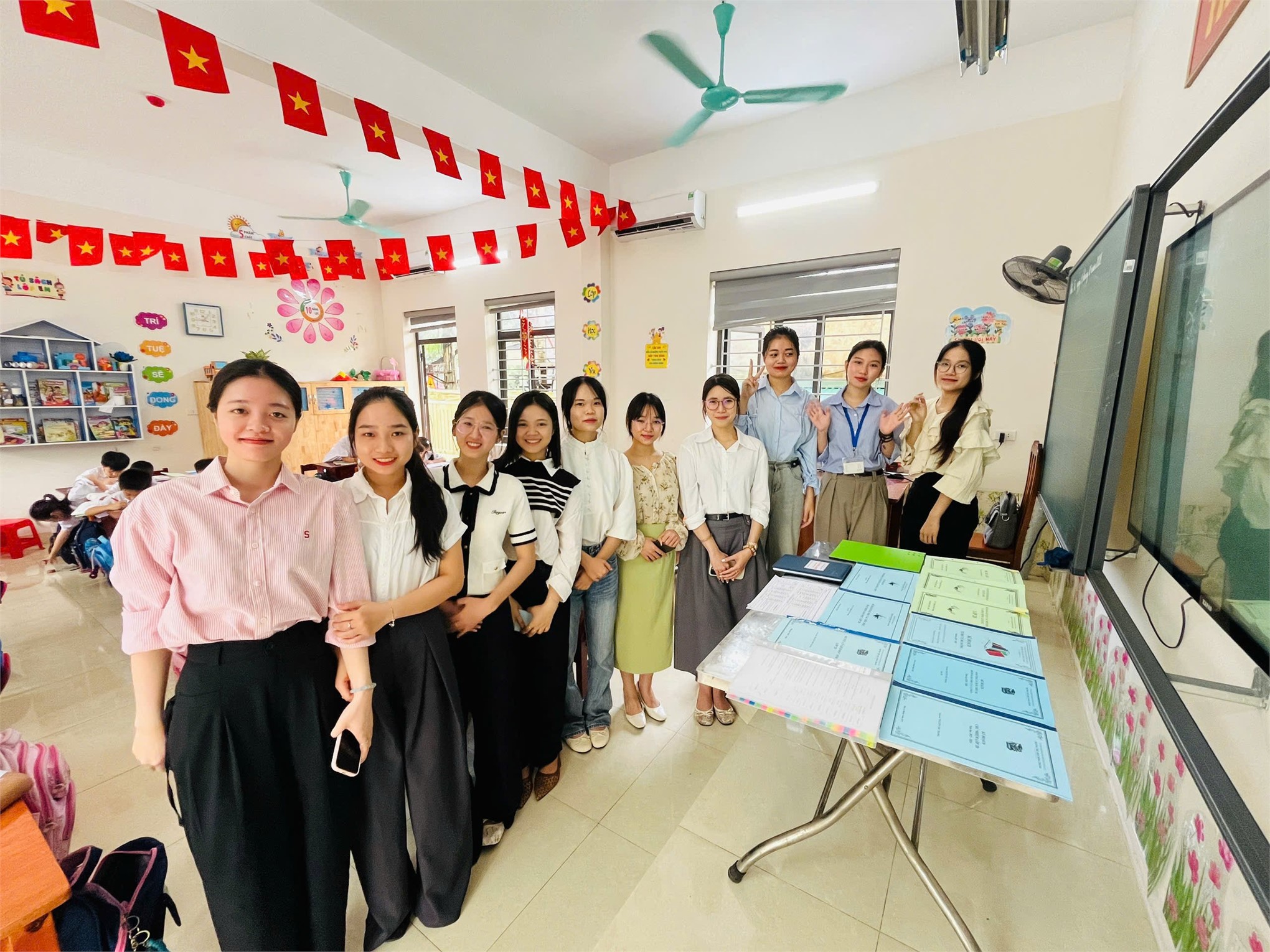 TỔ CHỨC THỰC HÀNH, THỰC TẾ RÈN LUYỆN NGHIỆP VỤ SƯ PHẠM CHO SINH VIÊN NGÀNH GIÁO DỤC TIỂU HỌC, NĂM HỌC 2025 - 2026