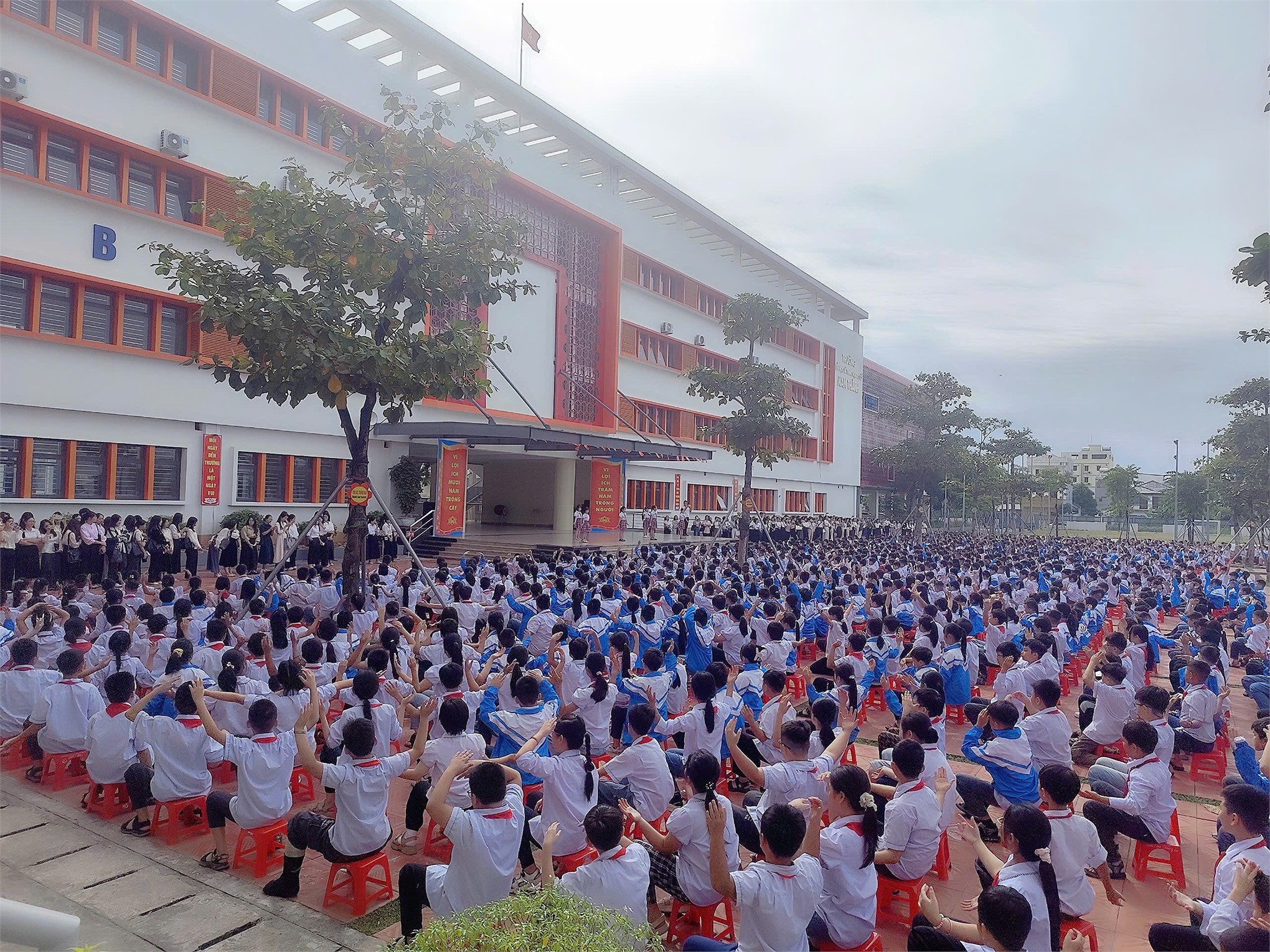 TỔ CHỨC THỰC HÀNH, THỰC TẾ RÈN LUYỆN NGHIỆP VỤ SƯ PHẠM CHO SINH VIÊN NGÀNH GIÁO DỤC TIỂU HỌC, NĂM HỌC 2025 - 2026