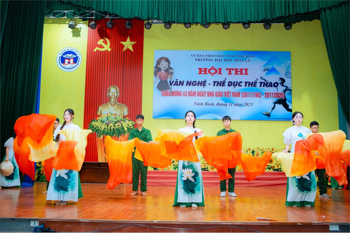 Hội thi văn nghệ chào mừng 43 năm ngày Nhà giáo Việt Nam 20/11: Sân chân của nhiệt huyết, tài năng và lòng tri ân