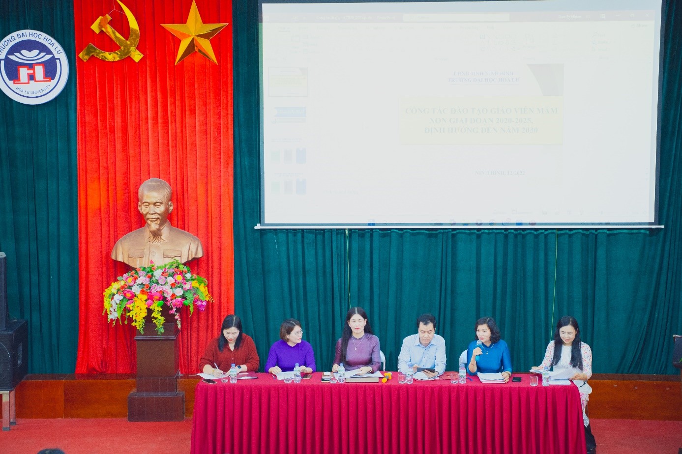 Trường Đại học Hoa Lư tổ chức Chương trình Tọa đàm khoa học “Phát triển chương trình đào tạo giáo viên mầm non theo định hướng hiện đại và ứng dụng thực tiễn”