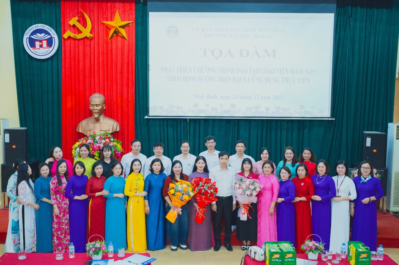 Trường Đại học Hoa Lư tổ chức Chương trình Tọa đàm khoa học “Phát triển chương trình đào tạo giáo viên mầm non theo định hướng hiện đại và ứng dụng thực tiễn”