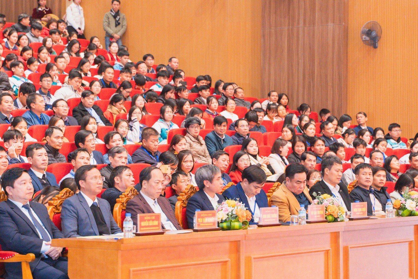 Khai mạc Cuộc thi Khoa học kỹ thuật và Ngày hội STEM học sinh trung học tỉnh Ninh Bình năm học 2025-2026 tại Trường Đại học Hoa Lư