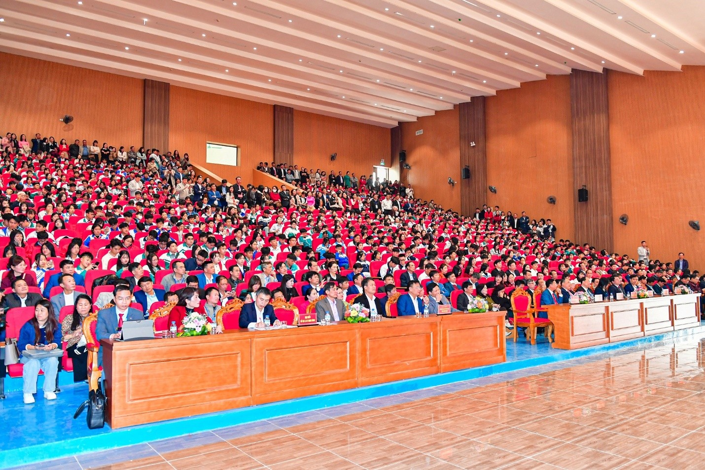 Tổng kết Cuộc thi khoa học kỹ thuật cấp tỉnh và ngày hội STEM dành cho học sinh Trung học năm học 2025-2026 tỉnh Ninh Bình tại Trường Đại học Hoa Lư