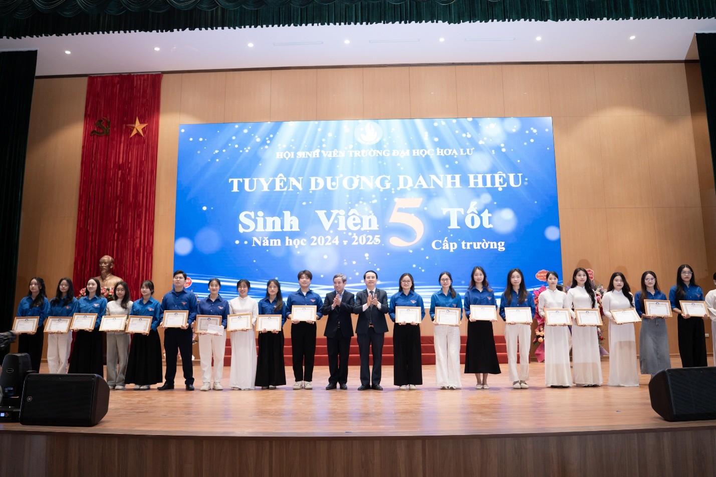 Hội Sinh viên Trường Đại học Hoa Lư tổ chức Chương trình kỷ niệm 76 năm ngày truyền thống học sinh, sinh viên và Hội sinh viên Việt Nam (09/01/1950 – 09/01/2026)