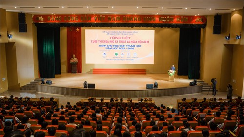 TUỔI TRẺ TRƯỜNG ĐẠI HỌC HOA LƯ HỖ TRỢ TỔ CHỨC CUỘC THI KHOA HỌC KỸ THUẬT VÀ NGÀY HỘI STEM TỈNH NINH BÌNH NĂM HỌC 2025–2026