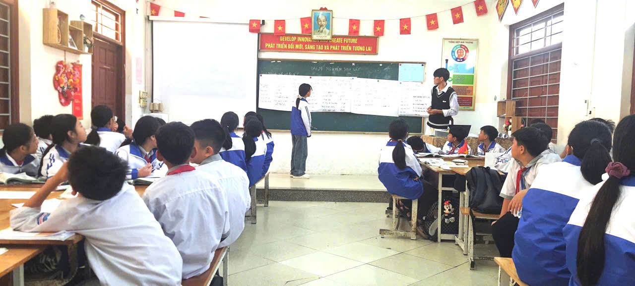 HOẠT ĐỘNG THI GIẢNG - SÂN CHƠI RÈN LUYỆN KỸ NĂNG NGHỀ NGHIỆP CHO SINH VIÊN KHOA SƯ PHẠM TRUNG HỌC.