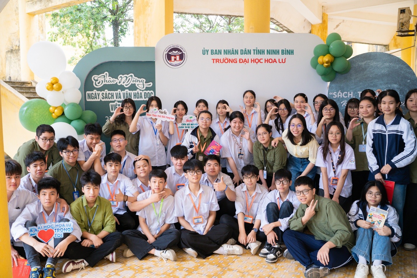 Sôi nổi chương trình kỷ niệm Ngày Sách và Văn hoá đọc Việt Nam (21/4) tại Trường Đại học Hoa Lư