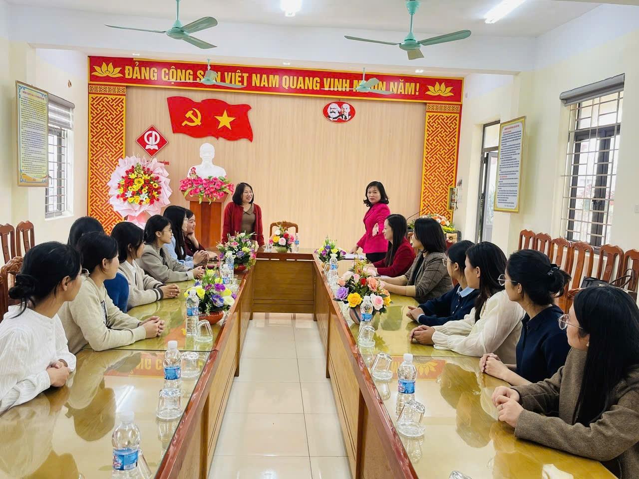 KIỂM TRA CÁC ĐOÀN THỰC TẬP SƯ PHẠM GIAI ĐOẠN 1 NGÀNH GIÁO DỤC TIỂU HỌC, TRƯỜNG ĐẠI HỌC HOA LƯ