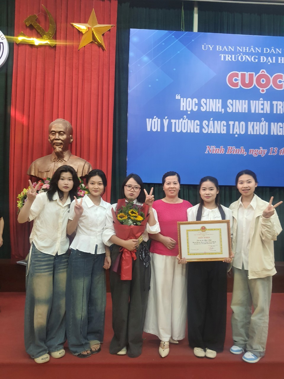 SINH VIÊN KHOA SƯ PHẠM TIỂU HỌC - MẦM NON VÀ KHÁT VỌNG KHỞI NGHIỆP
