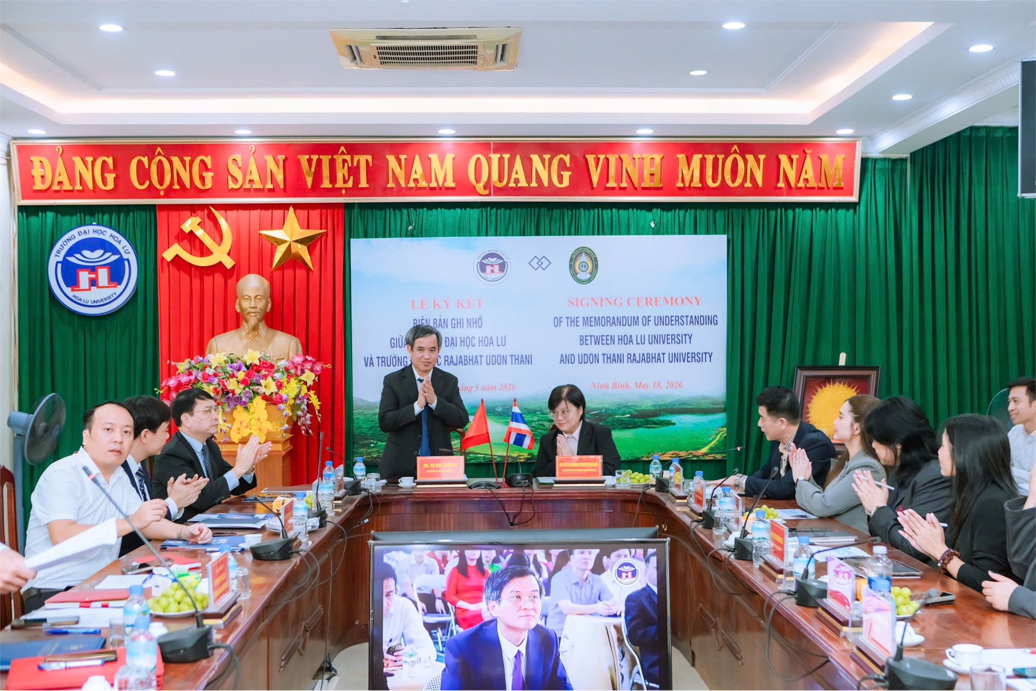 Lễ ký kết biên bản ghi nhớ hợp tác giữa Trường Đại học Hoa Lư và Trường Đại học Rajabhat Udon Thani