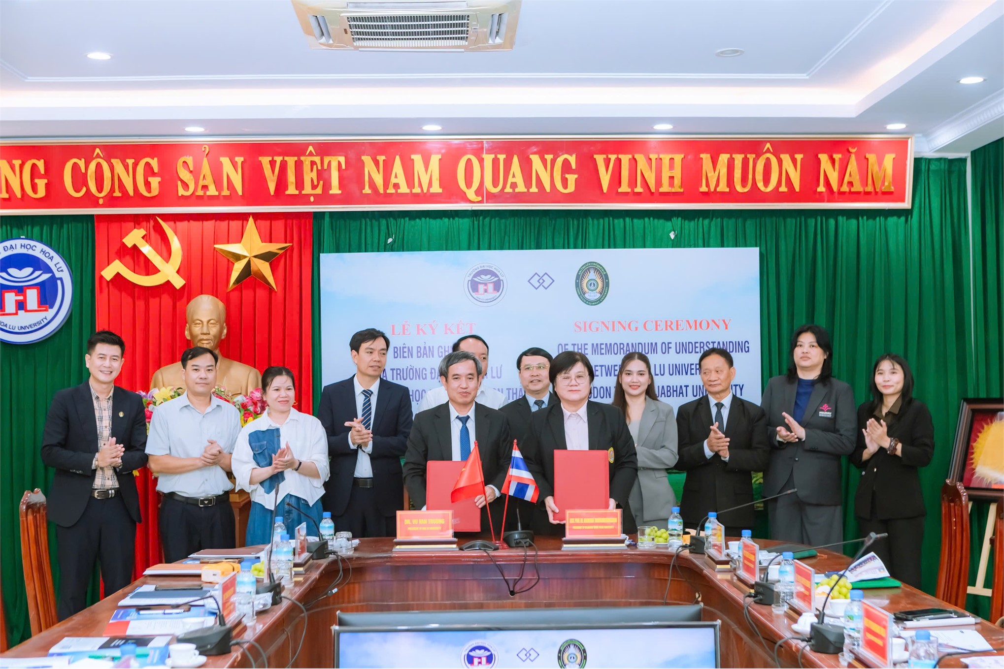 Lễ ký kết biên bản ghi nhớ hợp tác giữa Trường Đại học Hoa Lư và Trường Đại học Rajabhat Udon Thani