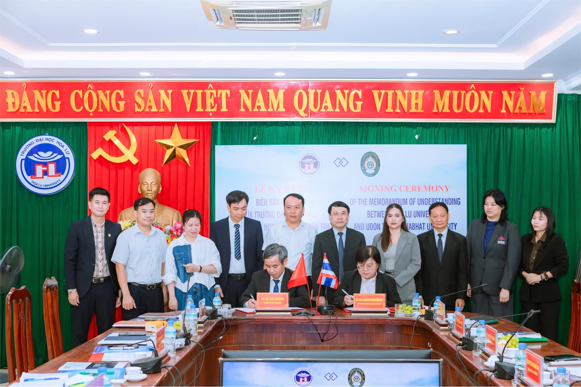 Lễ ký kết biên bản ghi nhớ hợp tác giữa Trường Đại học Hoa Lư và Trường Đại học Rajabhat Udon Thani
