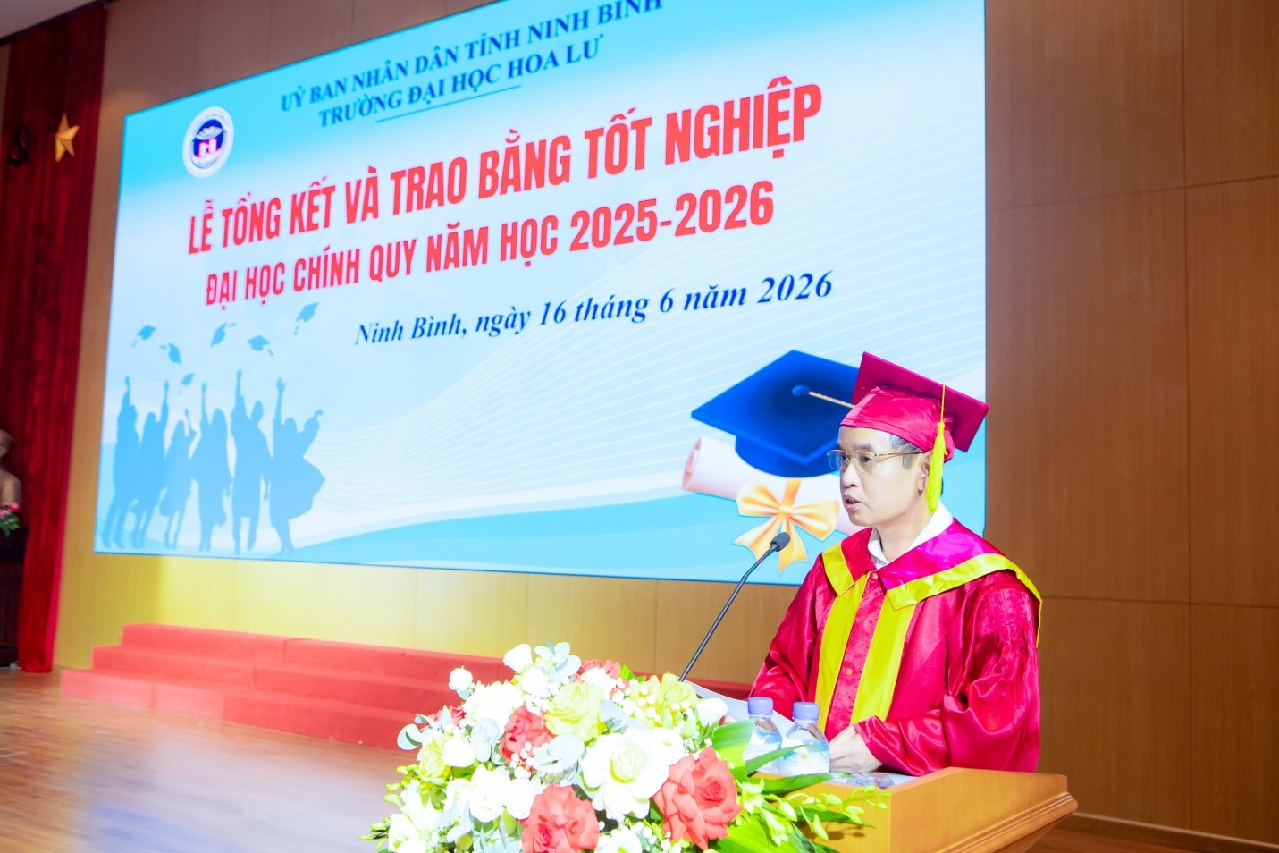 Trường Đại học Hoa Lư tổ chức lễ tổng kết và trao bằng tốt nghiệp Đại học hệ chính quy khóa D15 (2022-2026)