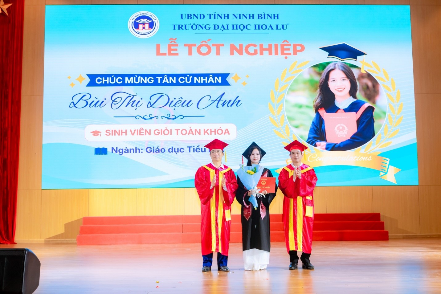 Trường Đại học Hoa Lư tổ chức lễ tổng kết và trao bằng tốt nghiệp Đại học hệ chính quy khóa D15 (2022-2026)