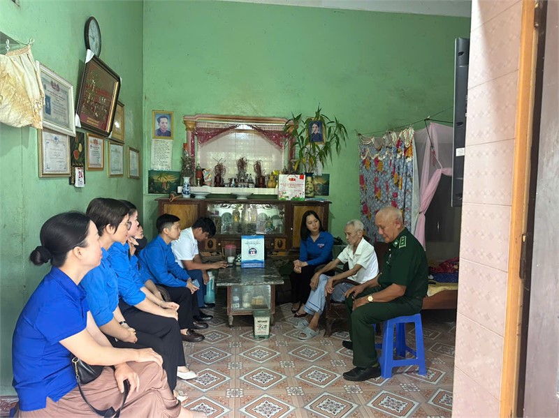 Trường Đại học Hoa Lư tổ chức các hoạt động tri ân nhân dịp kỷ niệm 79 năm ngày thương binh liệt sĩ (27/7/1947-27/7/2026)