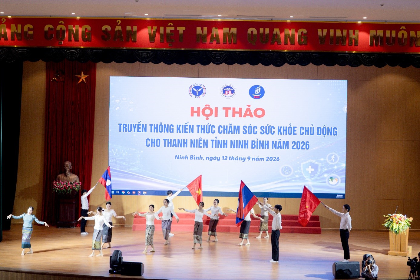 Trường Đại học Hoa Lư phối hợp tổ chức Hội thảo truyền thông kiến thức chăm sóc sức khoẻ chủ động cho thanh niên Ninh Bình