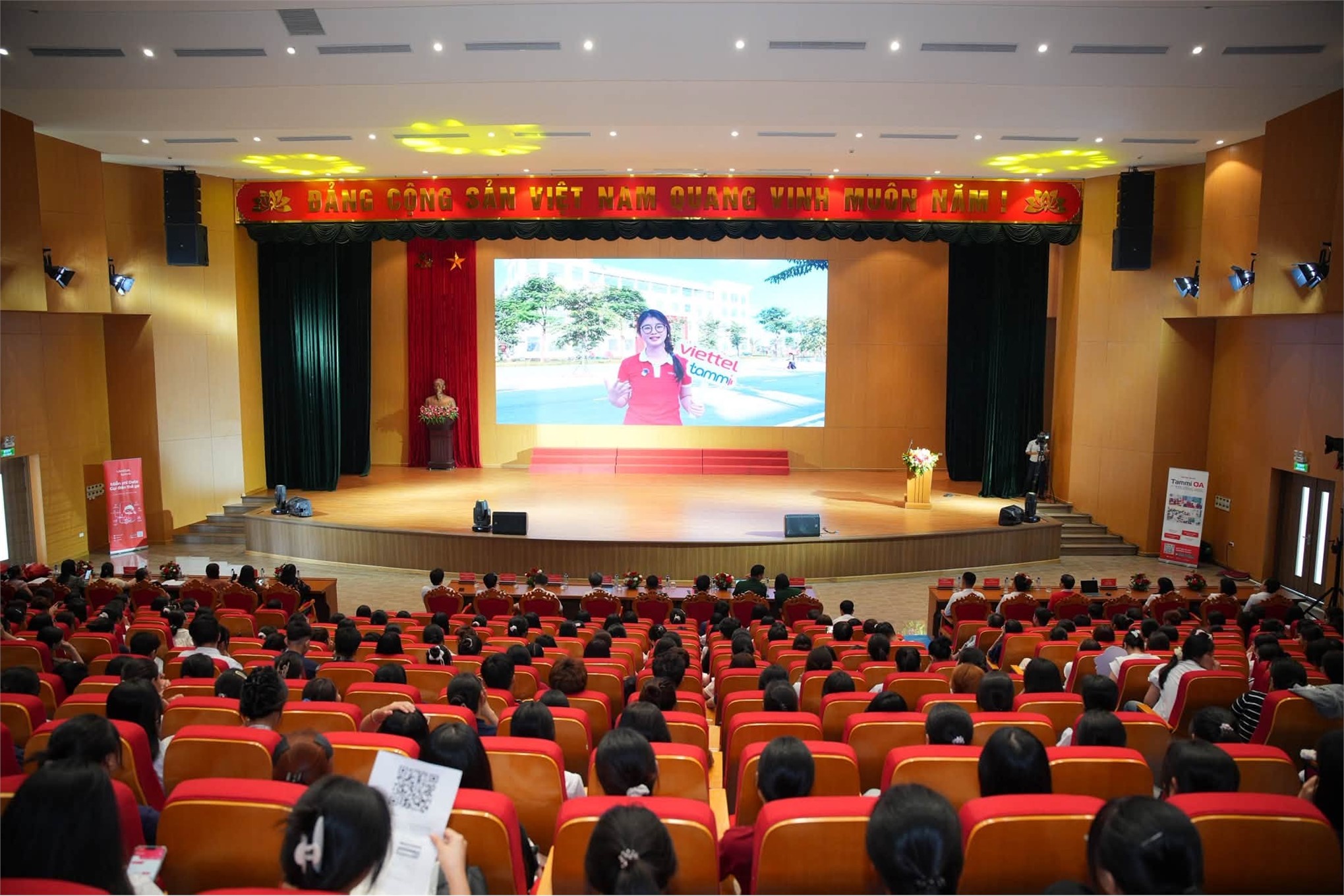 Trường Đại học Hoa Lư ký kết hợp tác với Vietel Ninh Bình, đưa Viettel Tammi và Tammi OA đến gần hơn với giảng viên, sinh viên