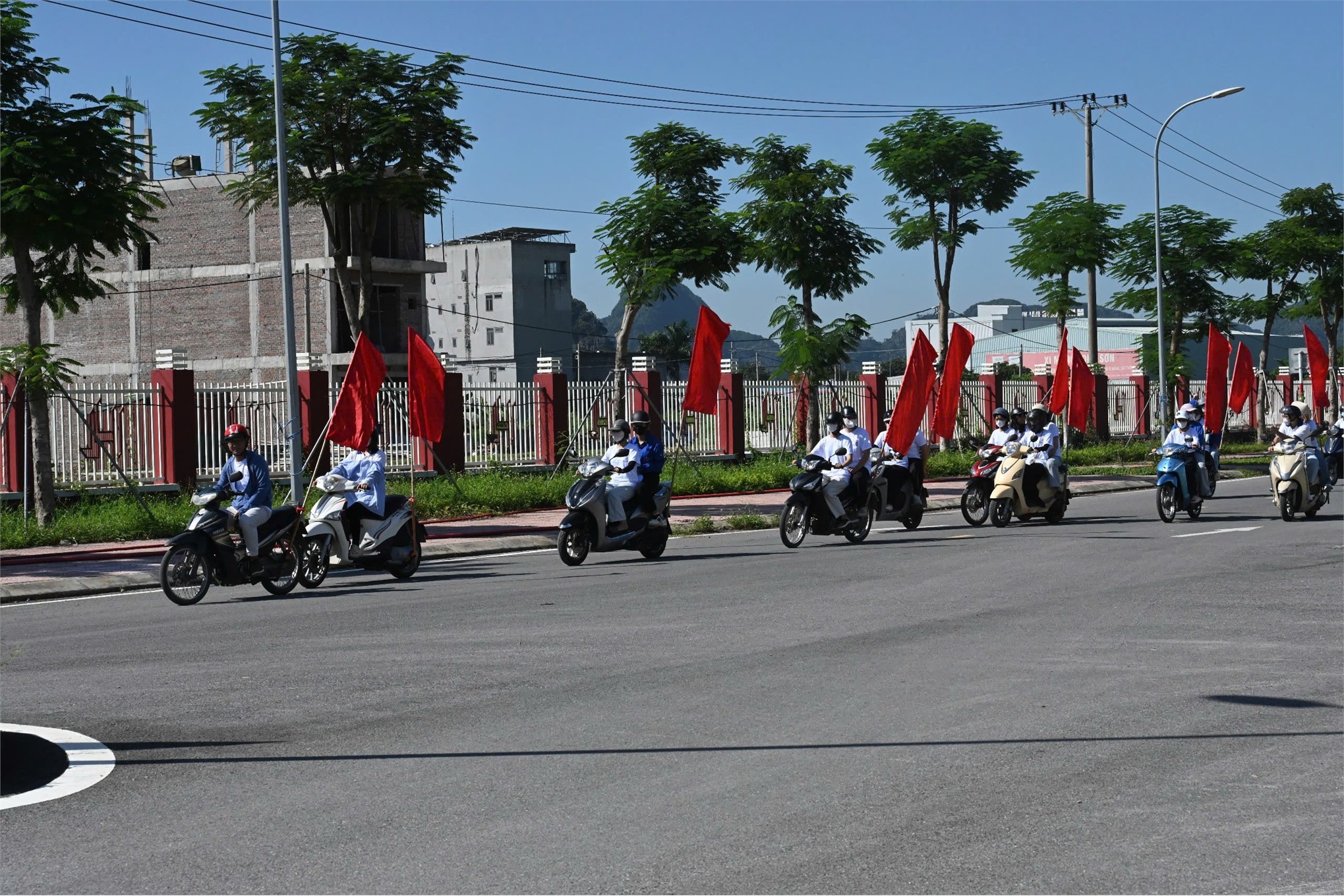 Trường Đại học Hoa Lư hưởng ứng Lễ Mít tinh truyền thông tạo cầu cho điều trị dự phòng trước phơi nhiễm HIV (PrEP) năm 2026