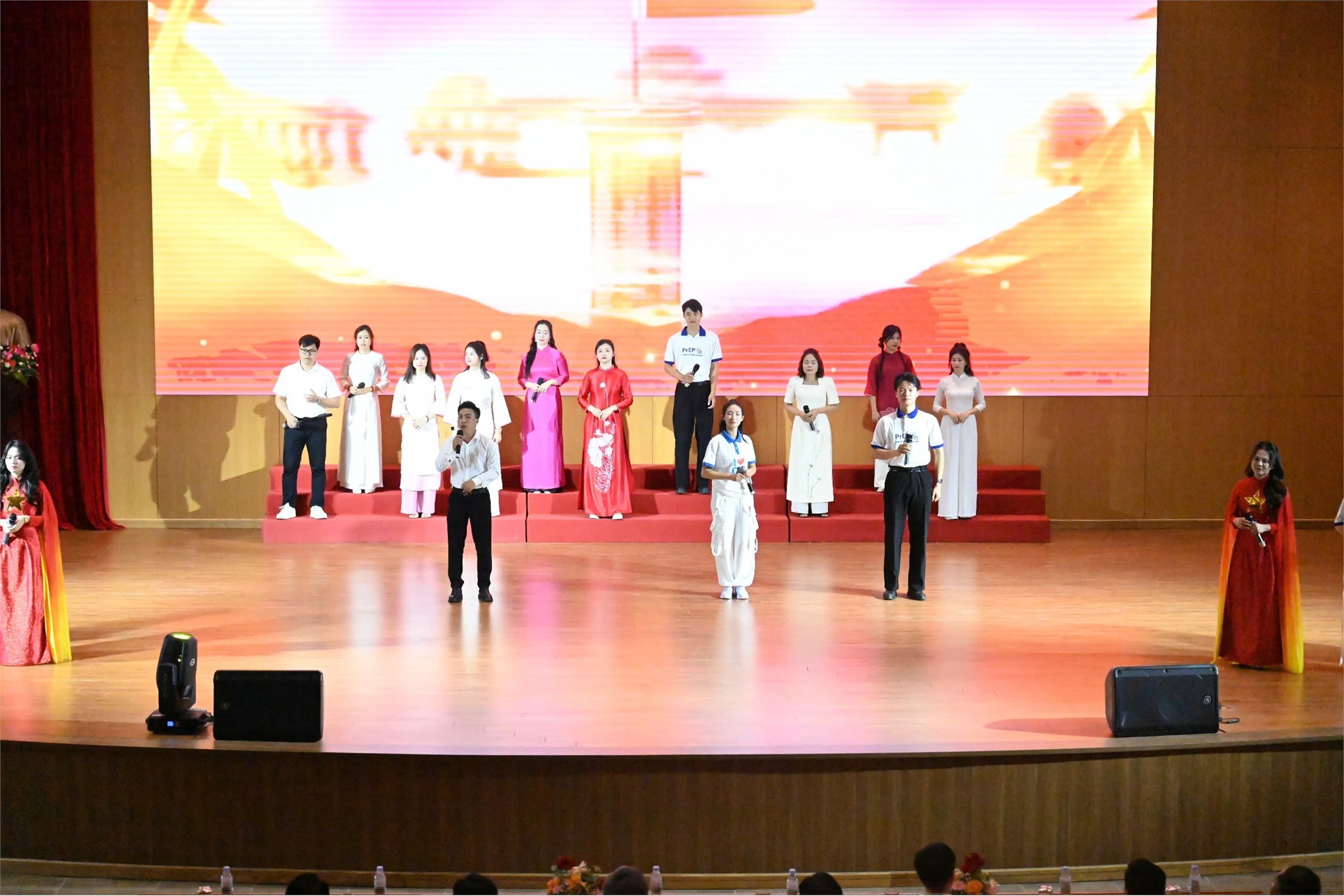 Trường Đại học Hoa Lư hưởng ứng Lễ Mít tinh truyền thông tạo cầu cho điều trị dự phòng trước phơi nhiễm HIV (PrEP) năm 2026
