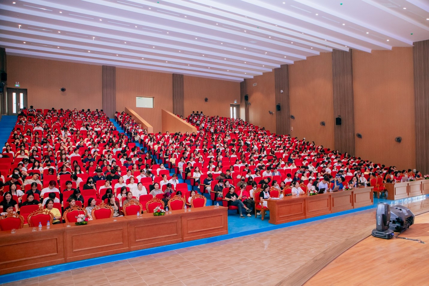 Trường Đại học Hoa Lư tổ chức hội nghị tập huấn nâng cao năng lực số, nhận diện và cảnh báo lừa đảo trên không gian số