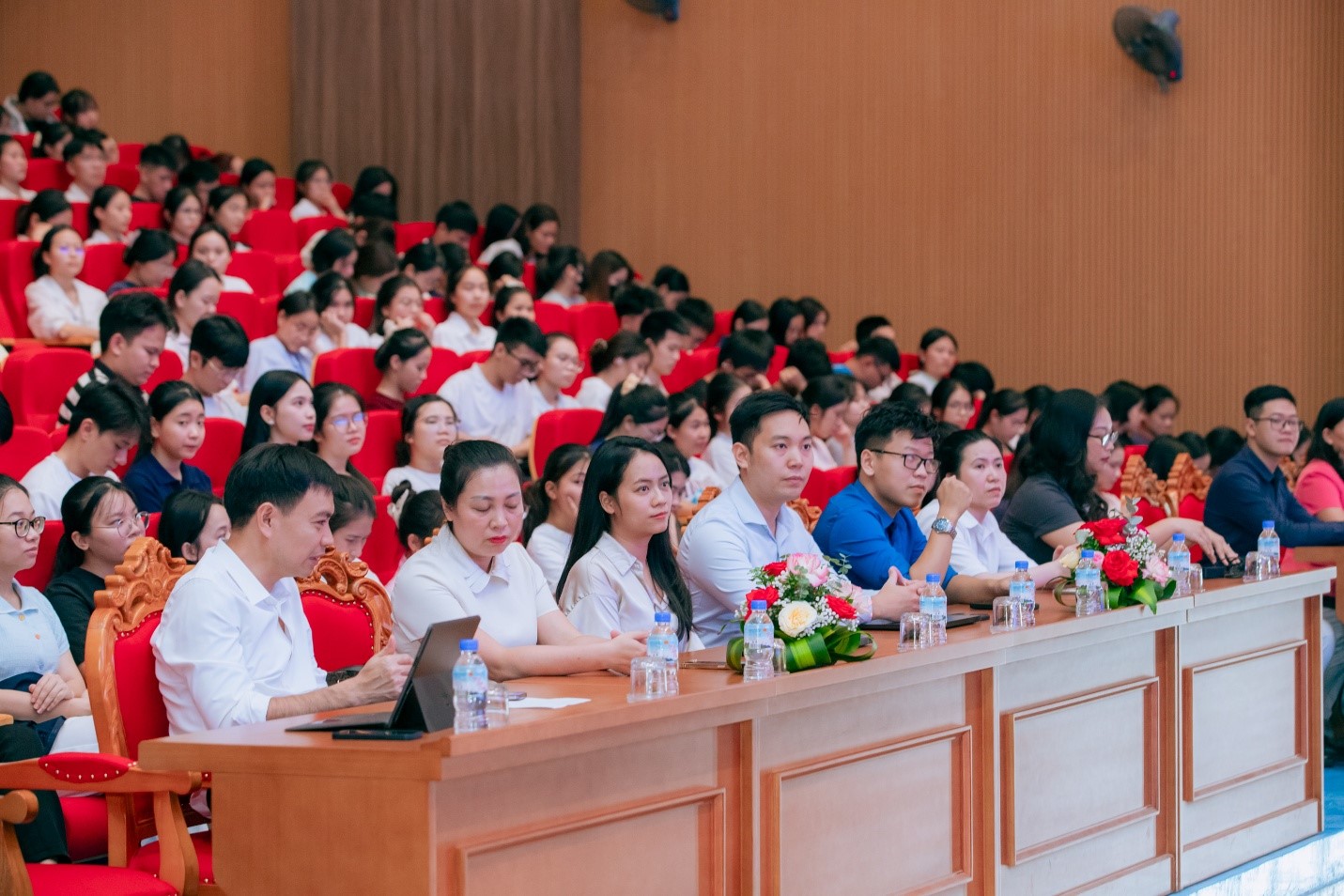 Trường Đại học Hoa Lư tổ chức hội nghị tập huấn nâng cao năng lực số, nhận diện và cảnh báo lừa đảo trên không gian số