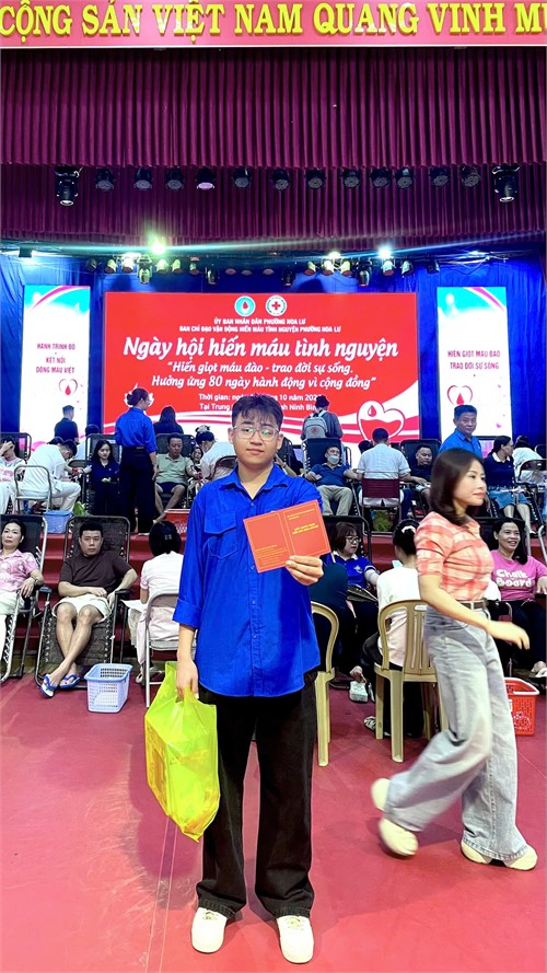 ĐOÀN VIÊN THANH NIÊN HLUV THAM GIA HIẾN MÁU TÌNH NGUYỆN – LAN TỎA YÊU THƯƠNG, KẾT NỐI SỰ SỐNG