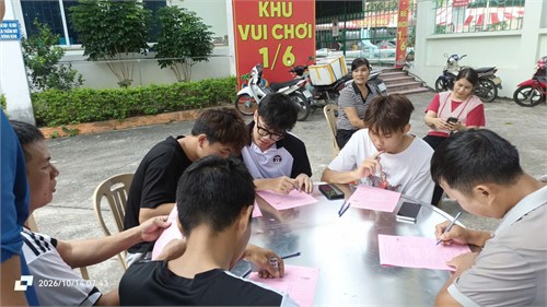 ĐOÀN VIÊN THANH NIÊN HLUV THAM GIA HIẾN MÁU TÌNH NGUYỆN – LAN TỎA YÊU THƯƠNG, KẾT NỐI SỰ SỐNG